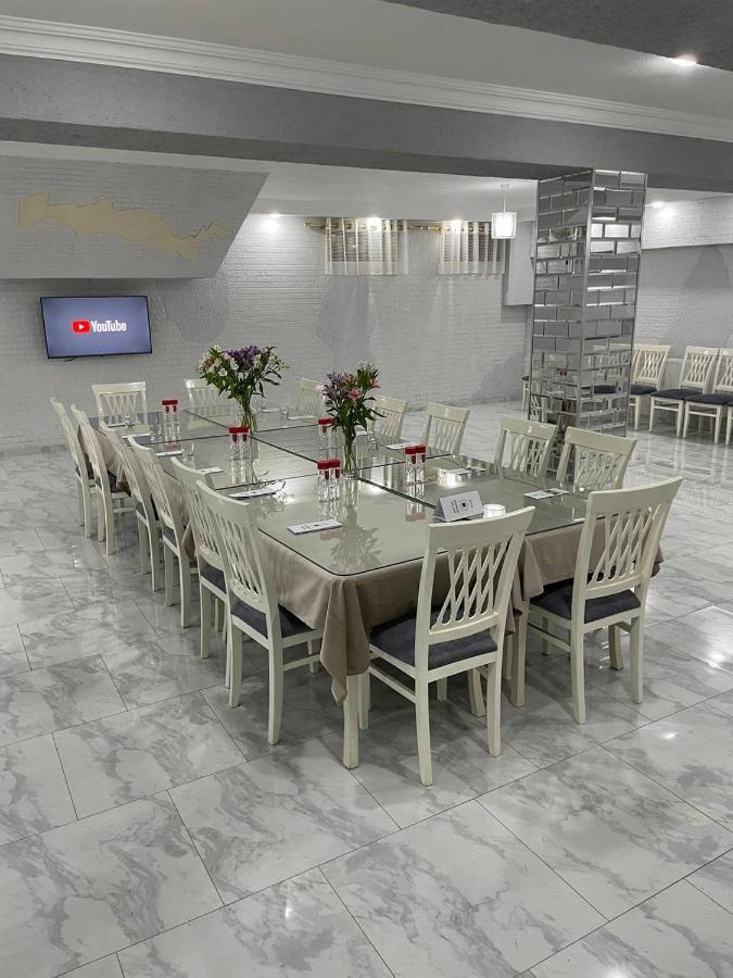 סמרקנד Izumrud Palace מראה חיצוני תמונה